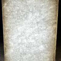 Lampada in marmo