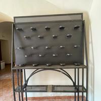 Scaffale in ferro battuto