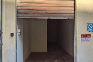 Garage in piazza Mascagni Firenze