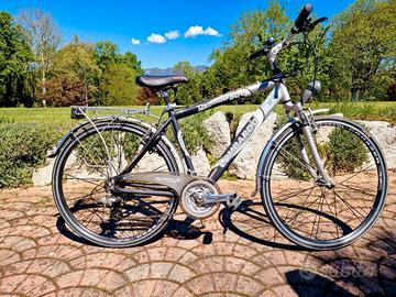 Mountain Bike Donna CAIUS BIKE Trekking 500 Nuova