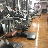 Palestra intera technogym sterling panatta attrezz