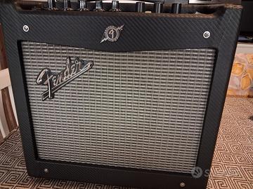 amplificatore Mustang 1