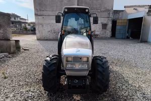 Trattore frutteto Lamborghini