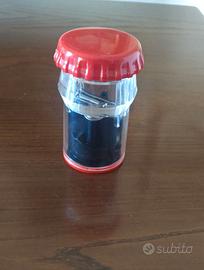 Apribottiglie per tappo a corona automatico