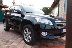TOYOTA RAV4 Crossport 2.2 D-4D 150 CV DPF

