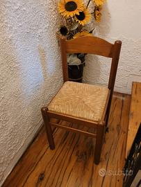 sedia legno e paglia