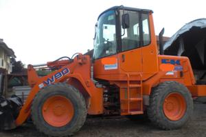 Pala gommata Fiat Hitachi W90