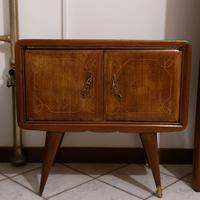 Comodini antichi vintage