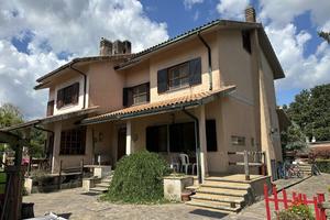 Villa bifamiliare Manziana [MA199VRG]