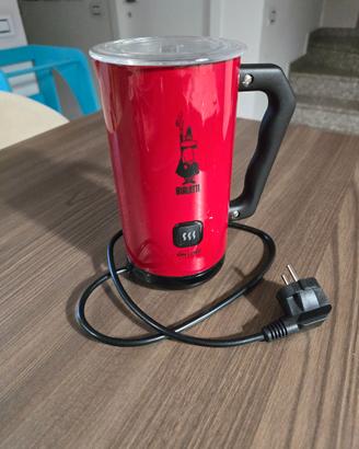 Montalatte elettrico Bialetti rosso