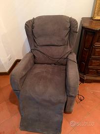 Poltrona elettrica sollevabile estensibile nuova