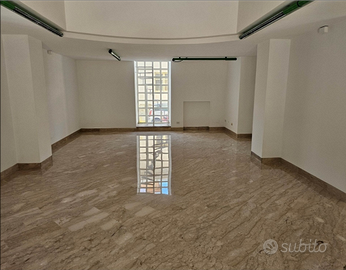 Locale uso ufficio/studio