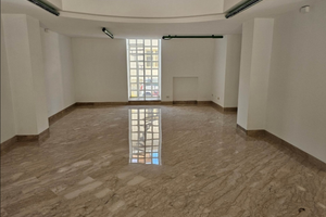 Locale uso ufficio/studio