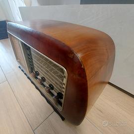 radio a valvole Afar