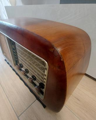 radio a valvole Afar