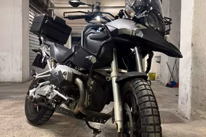 Moto per intenditori non puristi