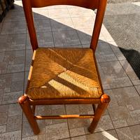 Sedia di legno per ristrante o arredo casa