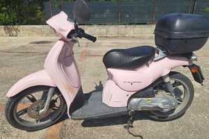 Scooter Aprilia Scarabeo 50 anno 2011