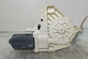 MOTORINO ALZAVETRO ANTERIORE DESTRA AUDI A4 Avant