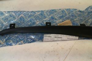 DEFLETTORE INF. SX. HEXAGON PIAGGIO 562720000C