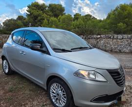 lancia Y 