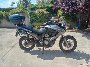 TRANSALP XL 700 CON TRIS VALIGE KAPPA