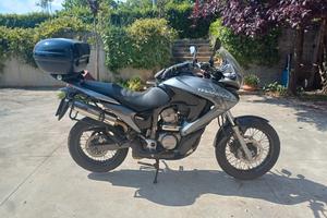 TRANSALP XL 700 CON TRIS VALIGE KAPPA