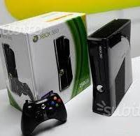 Console xbox360 slim 250gb + kinetic + Giochi