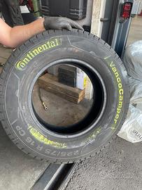 Pneumatici nuovi per camper/furgone