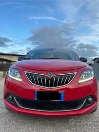 Lancia Ypsilon 1.2 Exochic GPL gold 5 posti
