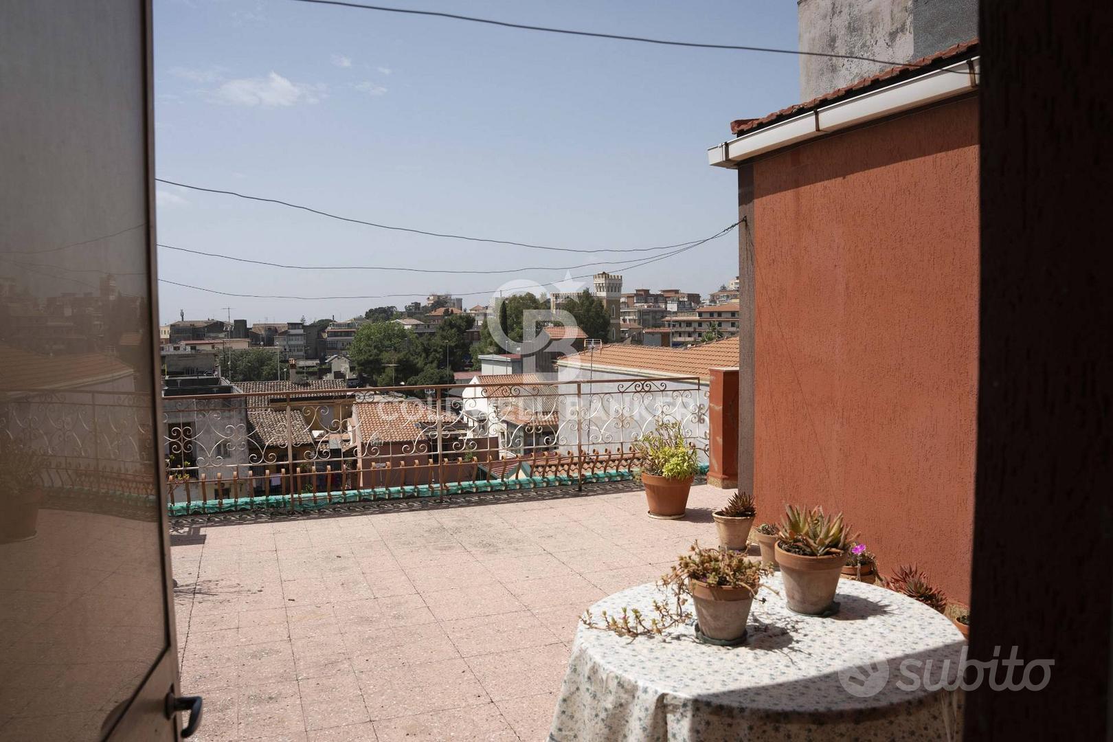 Appartamento - Catania - Vista 3