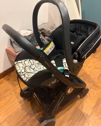 Telaio con Ovetto+ base macchina peg perego