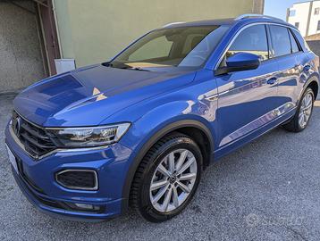 VOLKSWAGEN T-Roc 2.0 TDI R-LINE + 4 cerchi 18''