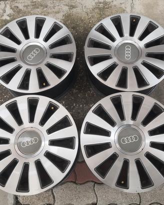 Cerchi Audi 17 pollici 