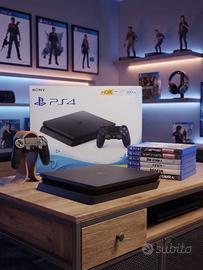 Console PS4 in  con scatola originale