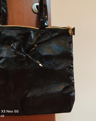 shopper Guess 