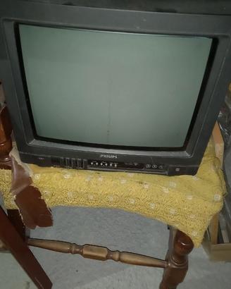 TV COLORE TUBO CATODICO 14 POLLICI