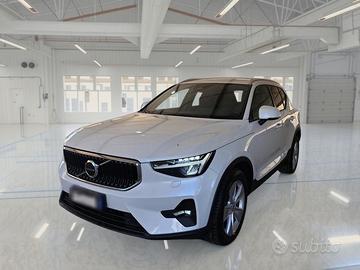 VOLVO XC40 B4 AWD AUTOMATICO CORE SUV