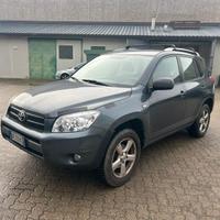 Toyota RAV 4 RAV4 2.2 D-4D 136 CV Luxury