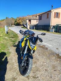 Honda Hornet 750 con Quickshifter - 2023