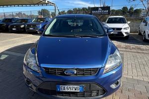 Ford Focus 1.6 (115CV) 5p. Bz.- GPL Titanium