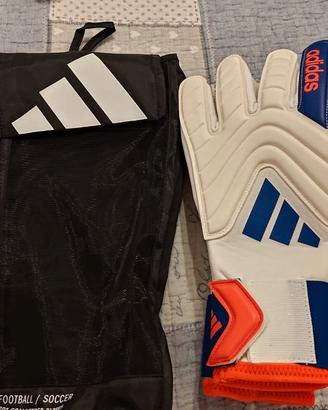 Lotto abbigliamento portiere tutto pari a NUOVO