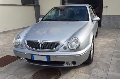 Lancia Lybra berlina 1.6i 16V YOUNGTIMER GPL