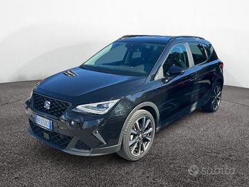 SEAT Arona 2022 1.0 ecotsi Black Edition 95cv