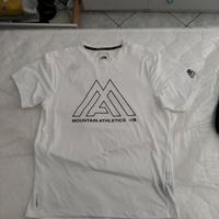 T-Shirt The North Face taglia s