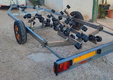 Rimorchio carrello Barca Satellite