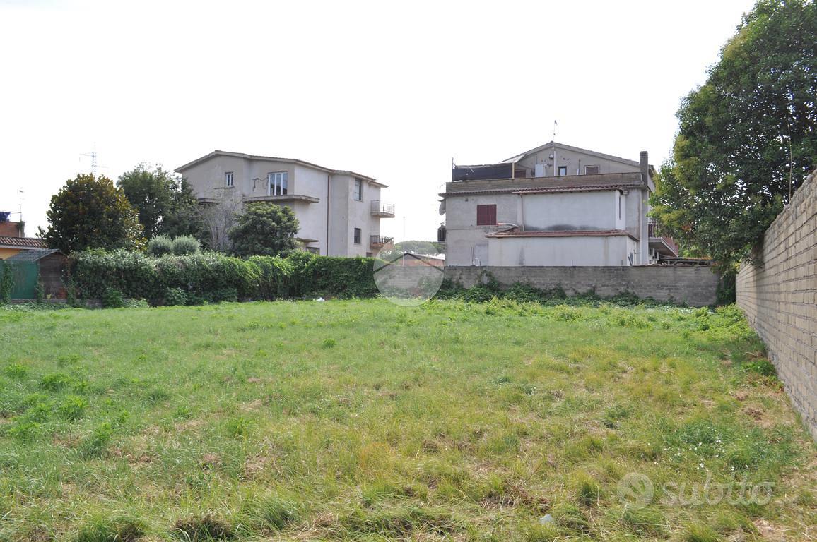 TER. RESIDENZIALE A ROMA - Vista 2