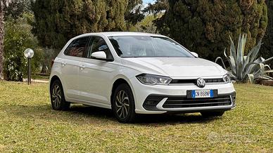 Volkswagen Polo 1.0 TSI Style 2023 NEOP PERFETTA l