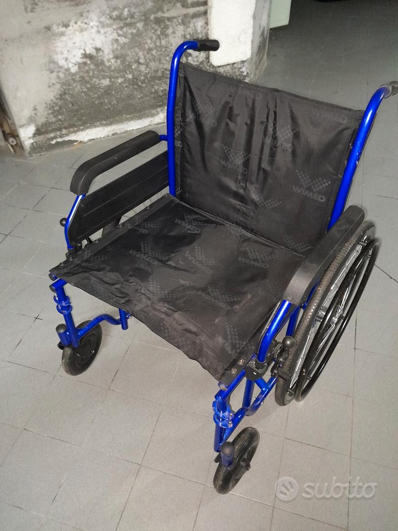 Sedia a rotelle per anziani e disabili. - Arredamento e Casalinghi In  vendita a Torino