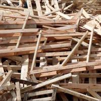 Bancali di legno da ardere